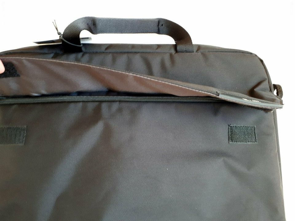 Casa Logik, Notebook Tasche 15,6' + 10', Schwarz, neu mit Etikett in Kempten