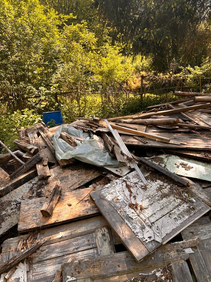 Holz zu verschenken in Saarbrücken