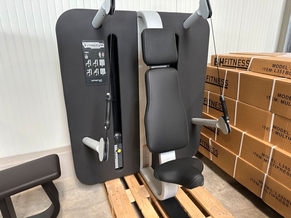 Technogym Kinesis Aktion Fitnessgeräte !! in Ingolstadt