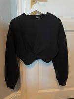Schwarzer, kurzer H&M Pullover in der Größe S Schleswig-Holstein - Ostenfeld (Husum) Vorschau