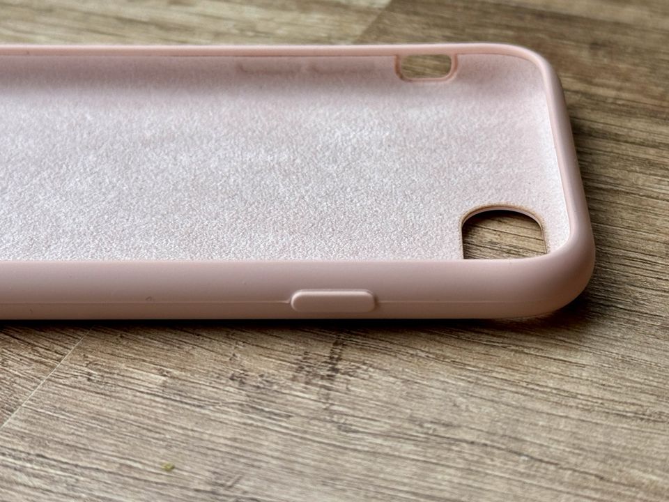 Original Apple iPhone SE Silikon Case - sandrosa in Jena