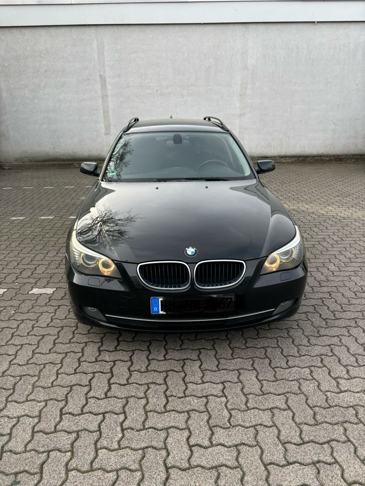 BMW E61 520d in Hamburg
