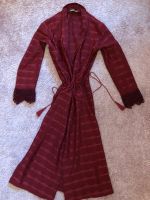 Lange dunkelrote Bordeaux Strickjacke Cardigan quasten Boho hijab Bayern - Berchtesgaden Vorschau