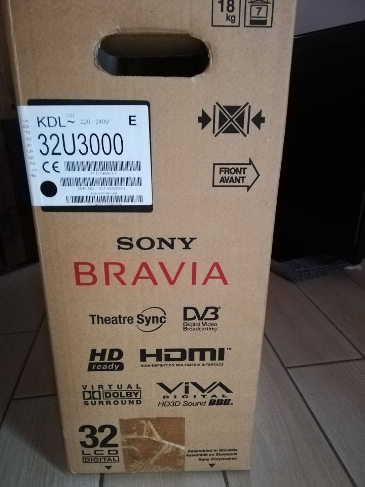 Sony Bravia 32" LCD Digital Fernseher in Geroda