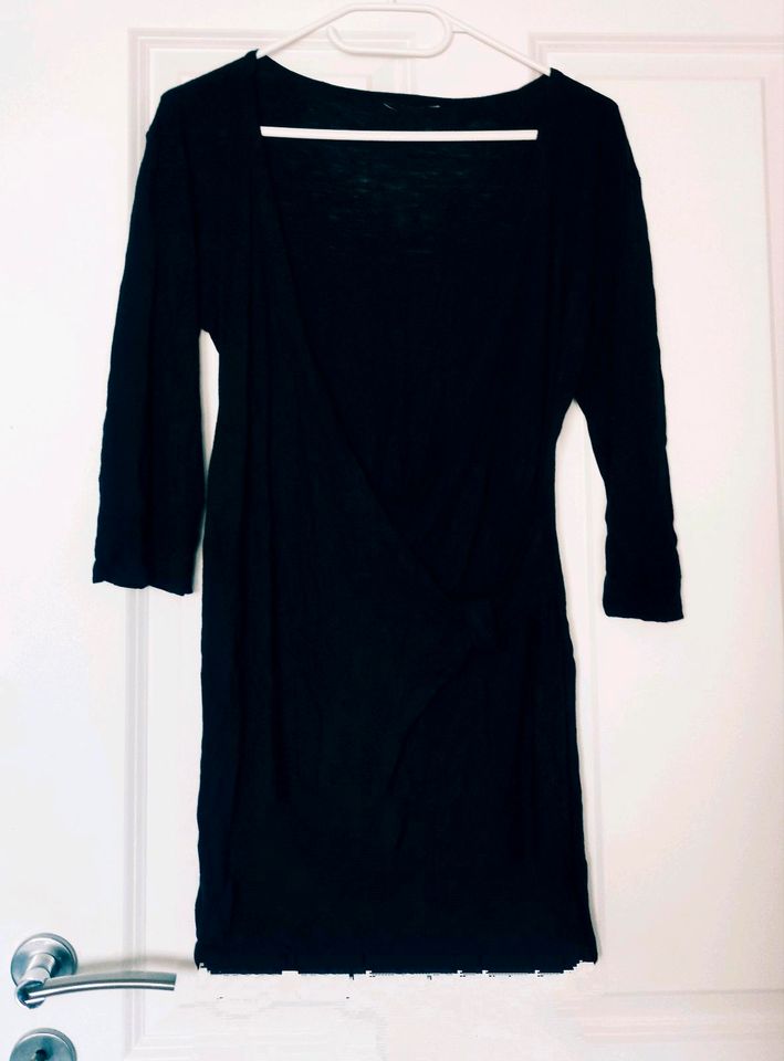 Kleid T-Shirt 42 44 Gothic Dekolte Stretch Qualität NEU in Melle