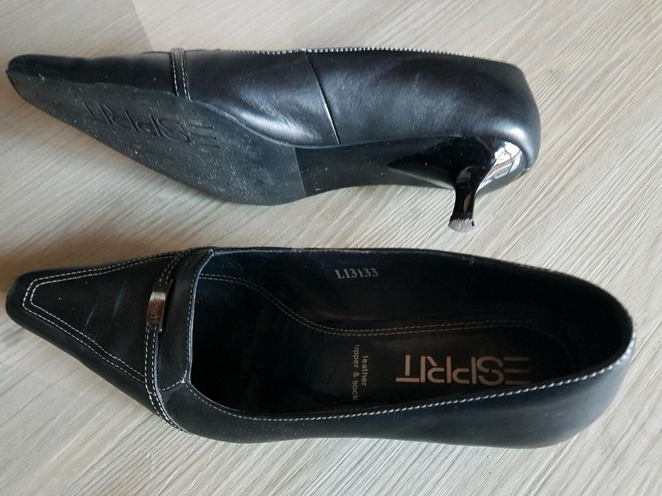 Esprit Schuhe/ Pumps/schwarz/ Gr.38 in Stockheim