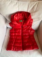 Benetton ❤️ 164 S XS Jacke rot Leichtdaune Weste Niedersachsen - Wilhelmshaven Vorschau