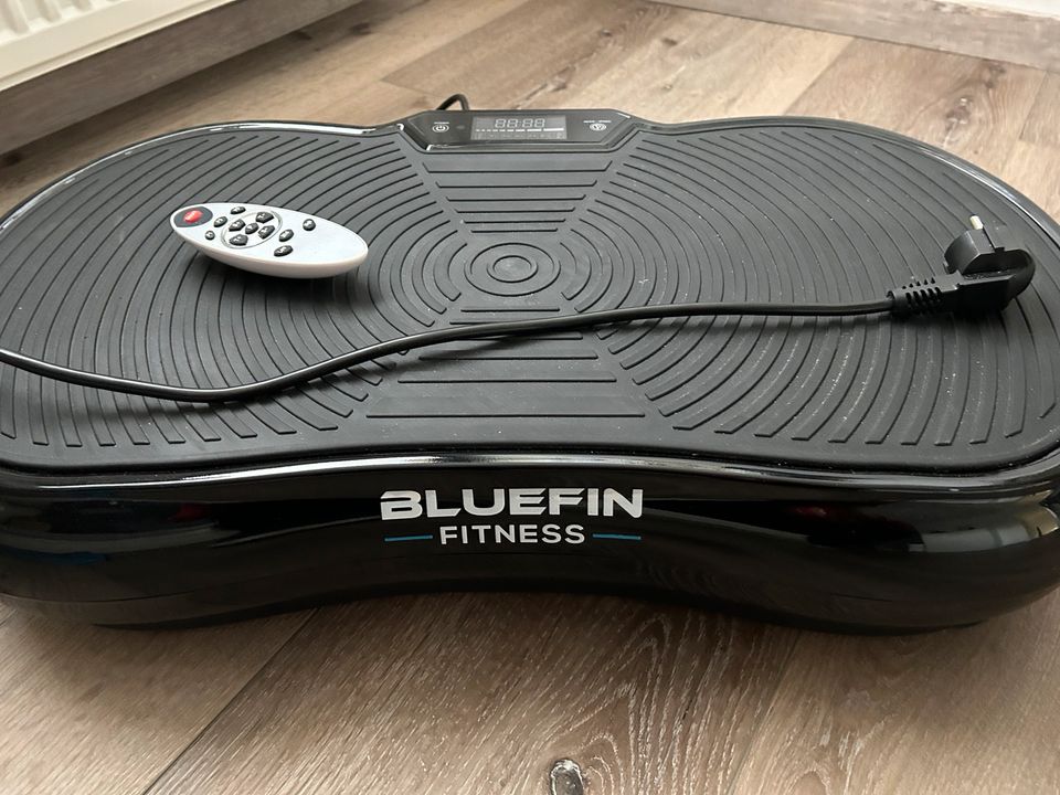 Bluefin Vibrationsplatte Fitness in Leverkusen