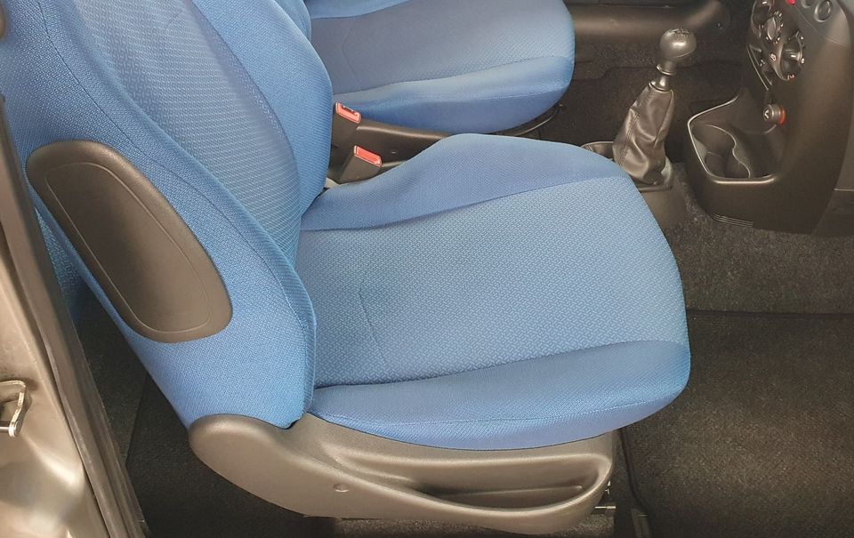 Fiat Punto 1.2 SX 1.Hand TÜV NEU Klima ABS Airbag`s Scheckheft in Bremen