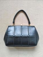 Stylische Vintage Damen Handtasche in Schwarz Mitte - Tiergarten Vorschau