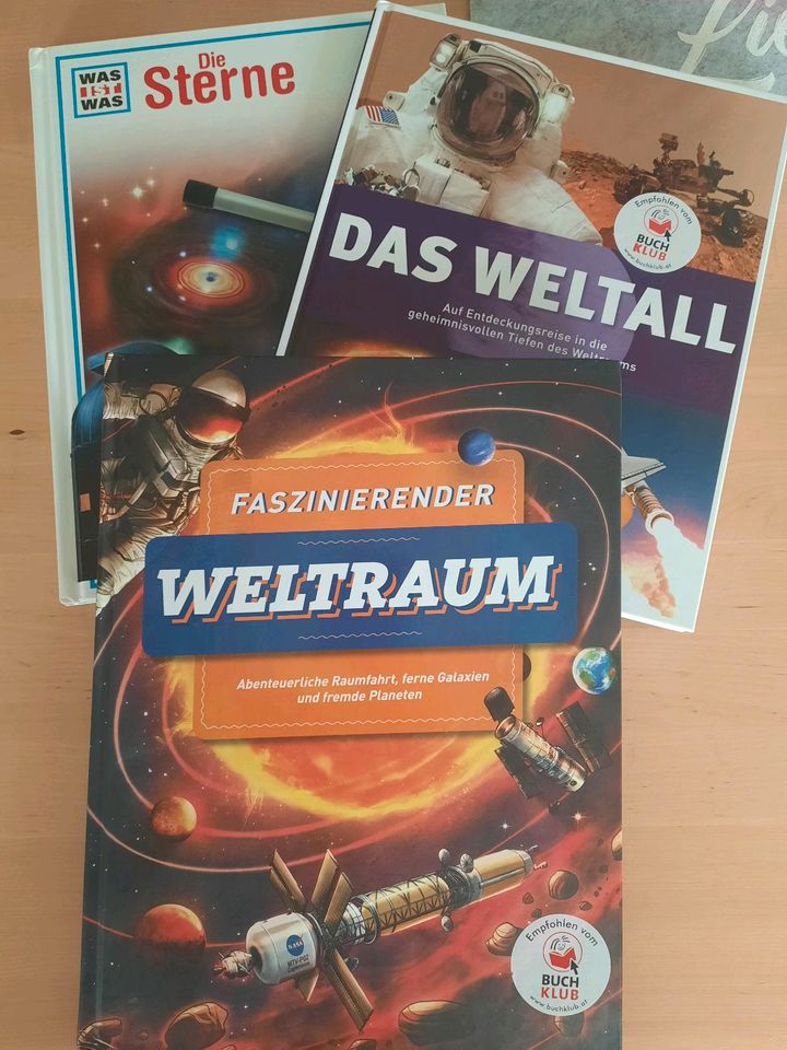 Bücher-Set Weltraum Sterne in Oberpleichfeld