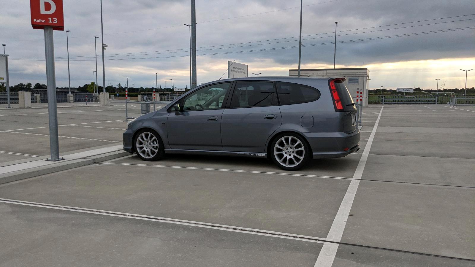 Abbildung des Autos Honda Stream