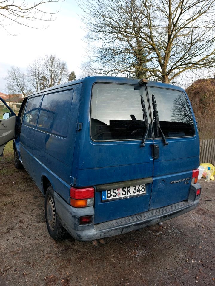 VW BUS T4 TRANSPORTER 2,5 TDI LANG FLÜGELTÜREN in Meinersen