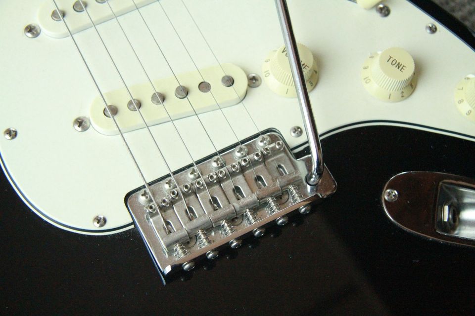 Fender Japan Stratocaster schwarz (1993) in Renningen