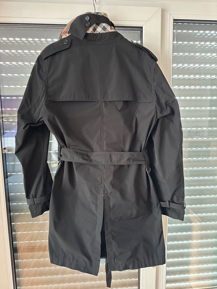 Burberry Trenchcoat, schwarz, Gr. XL in Regensburg