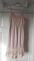 Cream Kleid/Unterkleid rosè Gr. M - TOPP ! Hessen - Trendelburg Vorschau