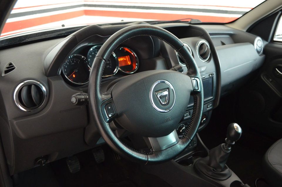 Dacia Duster I Prestige 4x4 Allrad | Navi | Leder |PDC in Mössingen