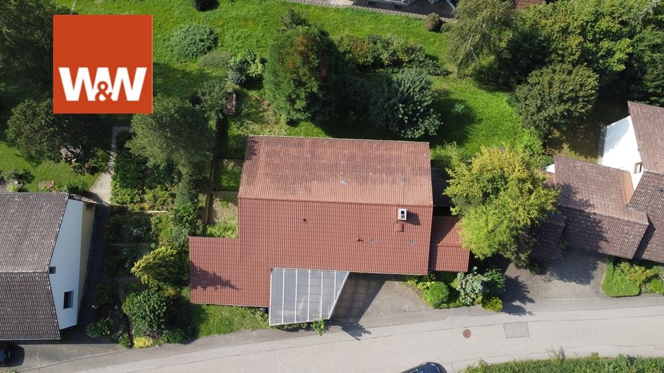 Freundliches Einfamilienwohnhaus mit Garten und Garage in Sulzbach-Laufen