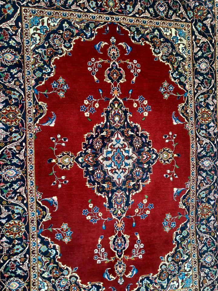 Orientalisch Handgeknüpft Orientteppich Teppich Alt in Groß-Gerau