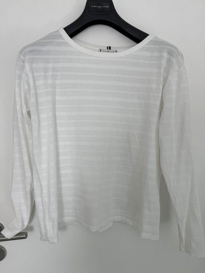 Tommy Hilfiger Pullover Gr. M Damen in Bergen auf Rügen