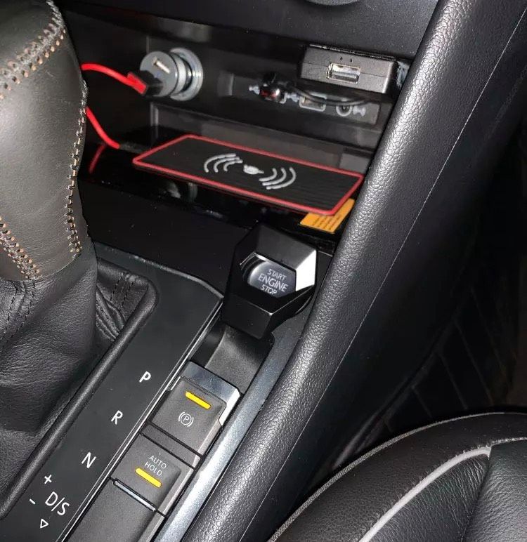 Startknopf Dekor Auto in Schwarz VW Seat Audi Skoda in Nordrhein-Westfalen  - Düren, Ersatz- & Reparaturteile