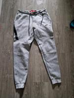 Original Nike Tech Fleece Gr.S Hessen - Rodgau Vorschau