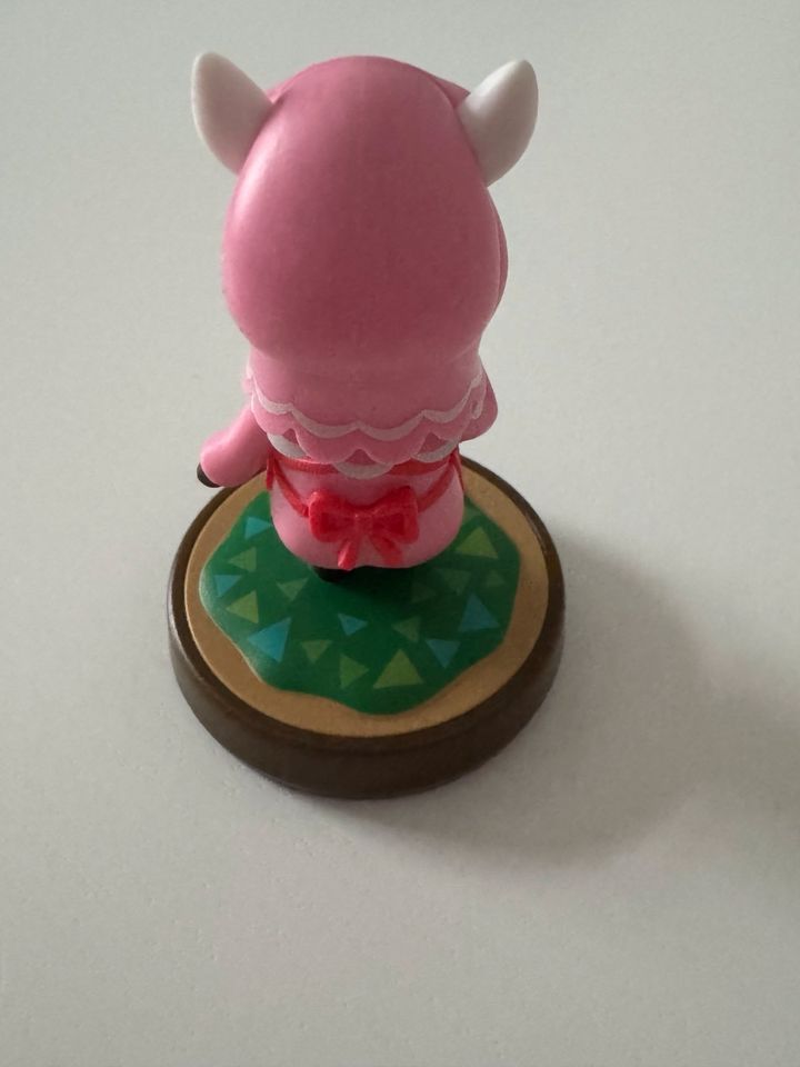 Nintendo Animal Crossing Amiibo Figur Rosina in Frankfurt am Main