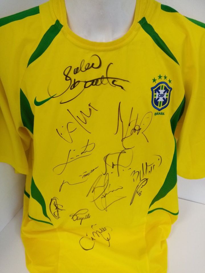 Brasilien Trikot WM 2002 Teamsigniert Nike Weltmeister COA XL in Lünen