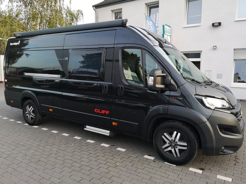 Sunlight Cliff 640xv Edition in Hannover