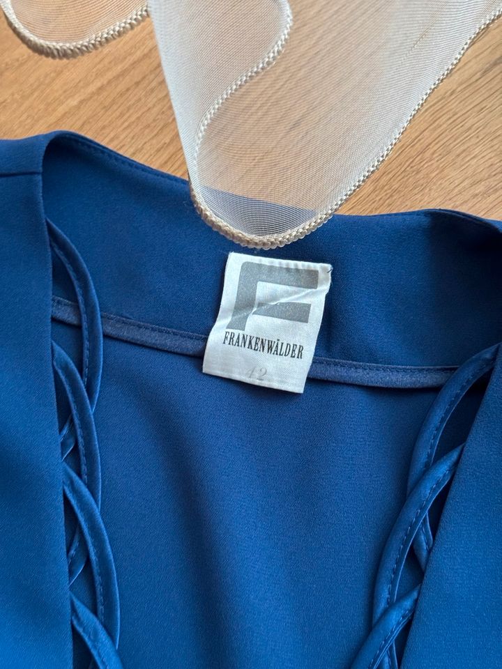 Frankenwälder Damen Anzug 3teilig Rock Bluse Hemd Shirt 42 blau in Düsseldorf