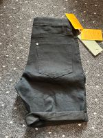 Jeans Short in Gr.152 Neu mit Etikett H&M Saarland - Schiffweiler Vorschau