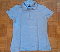Tommy Hilfiger Damen, graues Polo Shirt, Classic fit, Größe M Nordrhein-Westfalen - Oberhausen Vorschau