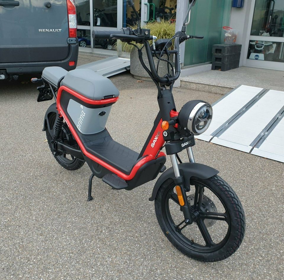 SAXXX Prima E neues Modell 48V 1.000W Motor 20Ah Akku Alarm NEU! in  Baden-Württemberg - Crailsheim | Motorroller & Scooter gebraucht | eBay  Kleinanzeigen ist jetzt Kleinanzeigen