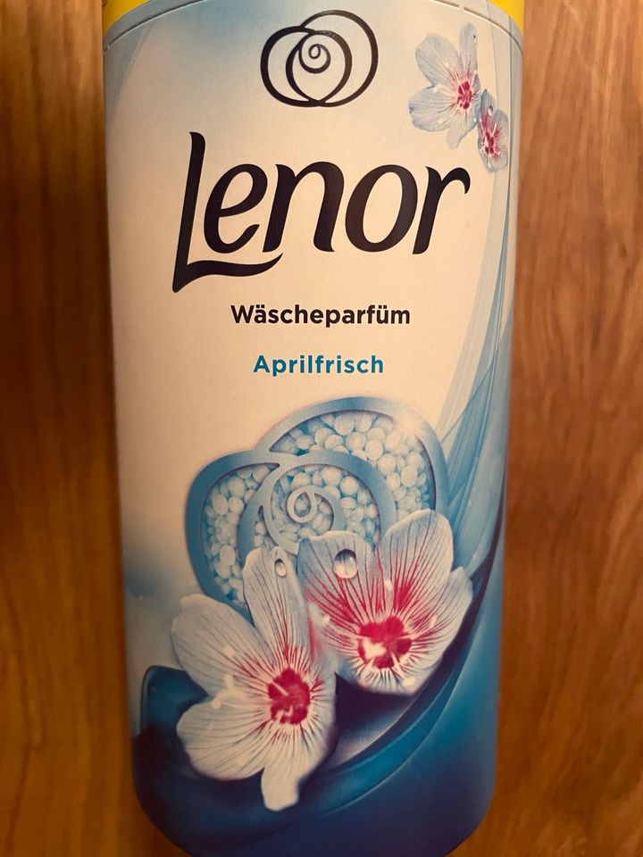 2x Lenor Wäscheparfüm in Kirchehrenbach