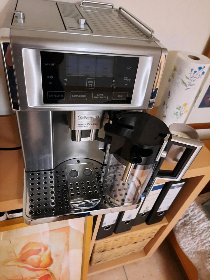 Kaffeevollautomat delonghi prima donna in Visselhövede