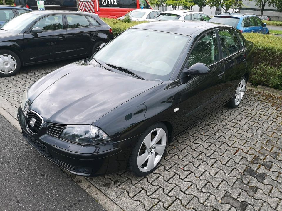 Seat Cordoba 1.9 tdi TÜV NEU Xenon ASZ in Aschaffenburg