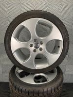 Original VW Polo GTI 6C Winterräder 215/40 R17 Winterreifen❄️ Nordrhein-Westfalen - Bünde Vorschau