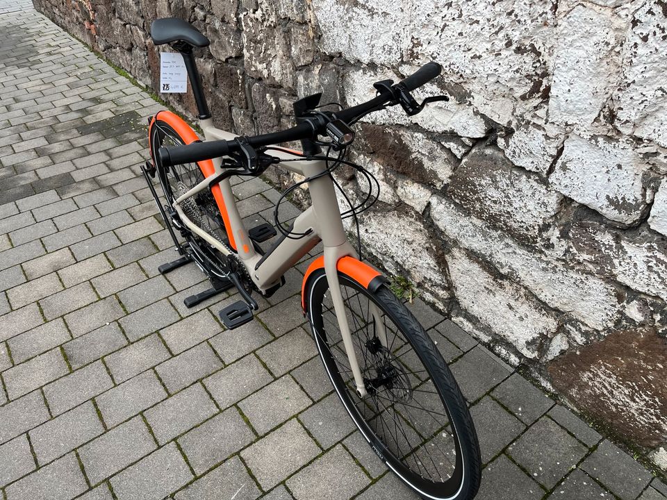 30% - BMC 257 AMP AL TWO E-Bike, Gr. XL, beige/oran in Staufenberg