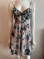Guess Sommerkleid Minikleid Kleid Rüschen Volants Rosen Essen-Borbeck - Dellwig Vorschau