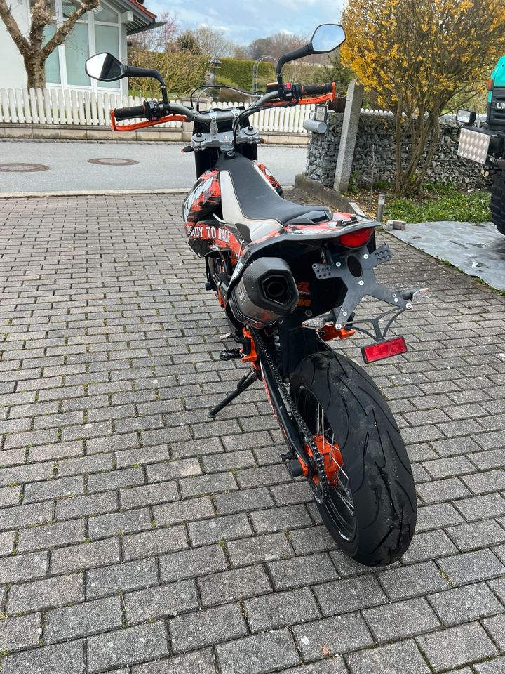 KTM SMCR 690 in Eichendorf