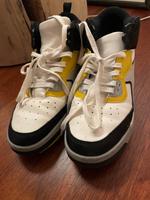 Sneaker halbhoch ZARA Frankfurt am Main - Sachsenhausen Vorschau