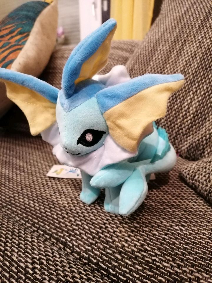 18cm Aquana Kuscheltier Pokémon blau Plüsch Figur neu in Donaueschingen