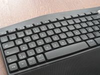 Logitech K850 Tastatur Bluetooth kabellos Schleswig-Holstein - Norderstedt Vorschau