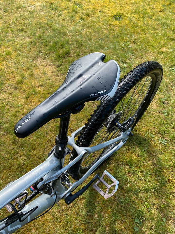 Mountainbike GHOST AMR 2955 Fully in Arnbruck