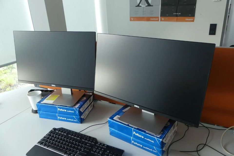 2x Dell Monitore in München