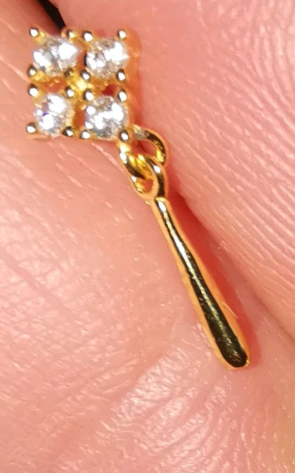 Zarte kleine 925er Silber Ohrringe vergoldet in Maintal