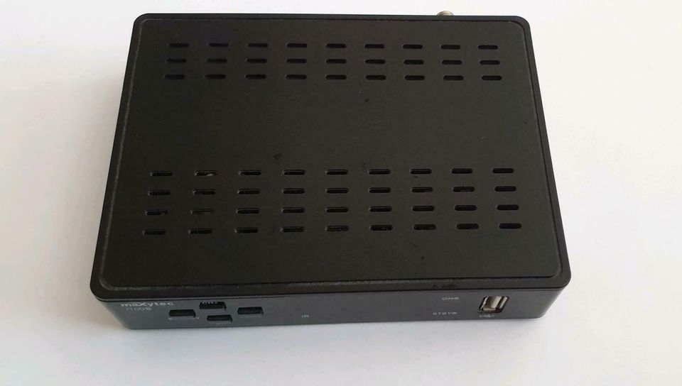 MAXYTEC I100S HD Satelliten Receiver in Duisburg