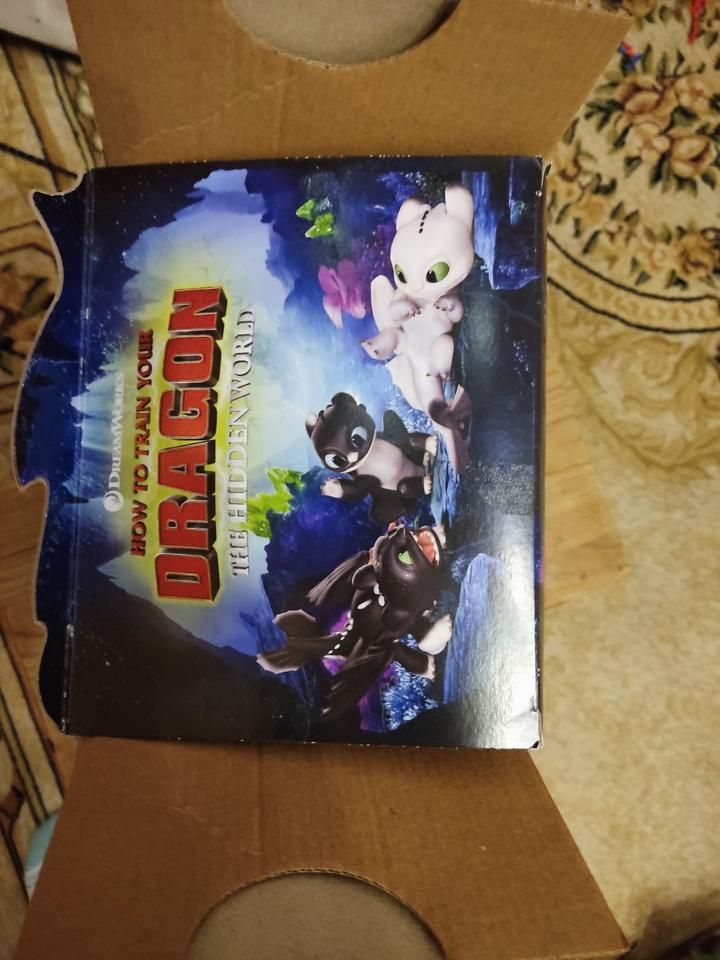 Dream Works Dragons Hatching Toothless interactive Baby Ohnezahn in Homburg