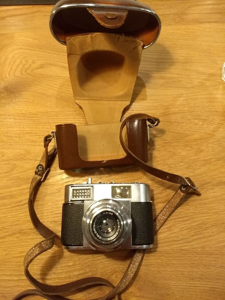 Vintage analog Voigtländer Vitomatic Ia und Ultrablitz Cornet 100 in Mötzingen