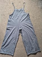 Graue Latzhose Trägerhose Rainbow Gr.40/42 Nordrhein-Westfalen - Rheine Vorschau